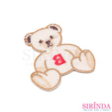 ตัวรีดการ์ตูนหมีนั่งB ตัวรีดติดเสื้อ อาร์มปักตกแต่ง DIY EMBROIDERY PATCH (00080463)