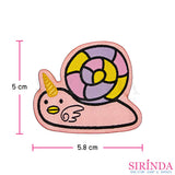 ตัวรีดการ์ตูนหอยทาก Snicorn ตัวรีดติดเสื้อ อาร์มทอตกแต่ง DIY WOVEN LABEL PATCH (00320013)