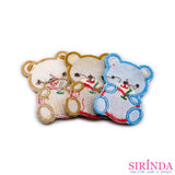 ตัวรีดการ์ตูนหมีอุ้มแอปเปิ้ล ตัวรีดติดเสื้อ อาร์มปักตกแต่ง DIY EMBROIDERY PATCH (00080044)
