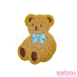 ตัวรีดการ์ตูนหมีนั่งผูกโบว์ ตัวรีดติดเสื้อ อาร์มปักตกแต่ง DIY EMBROIDERY PATCH (00080448)