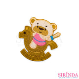 ตัวรีดการ์ตูนหมีเล่นม้าโยก ตัวรีดติดเสื้อ อาร์มปักตกแต่ง DIY EMBROIDERY PATCH (00080029)