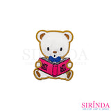 ตัวรีดการ์ตูนหมีอ่านหนังสือ ตัวรีดติดเสื้อ อาร์มปักตกแต่ง DIY EMBROIDERY PATCH (00080423)