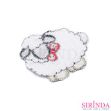 ตัวรีดการ์ตูนแกะโบว์แดง ตัวรีดติดเสื้อ อาร์มปักตกแต่ง DIY EMBROIDERY PATCH (00080398)