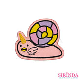 ตัวรีดการ์ตูนหอยทาก Snicorn ตัวรีดติดเสื้อ อาร์มทอตกแต่ง DIY WOVEN LABEL PATCH (00320013)