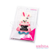 ตัวรีดการ์ตูนกระต่ายถือป้าย BeHappy ตัวรีดติดเสื้อ อาร์มปักตกแต่ง DIY EMBROIDERY PATCH (00080034)