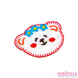 ตัวรีดการ์ตูนหมีตาขีดแก้มแดงมงกุฎดอกไม้ ตัวรีดติดเสื้อ อาร์มปักตกแต่ง DIY EMBROIDERY PATCH (00080039)